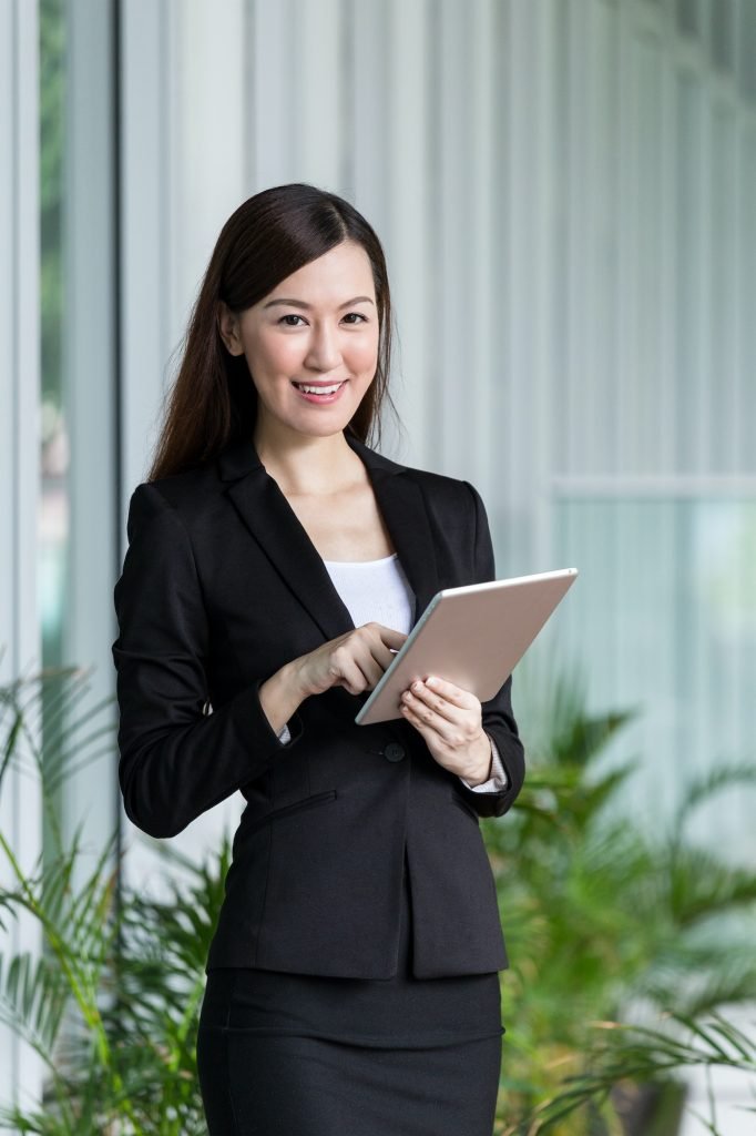 Businesswoman use of digital tablet
