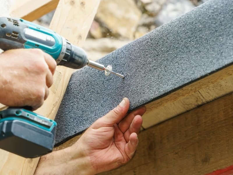 screw-on-the-roofing-felt