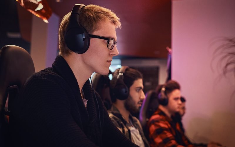 A team of professional cyber sportmans