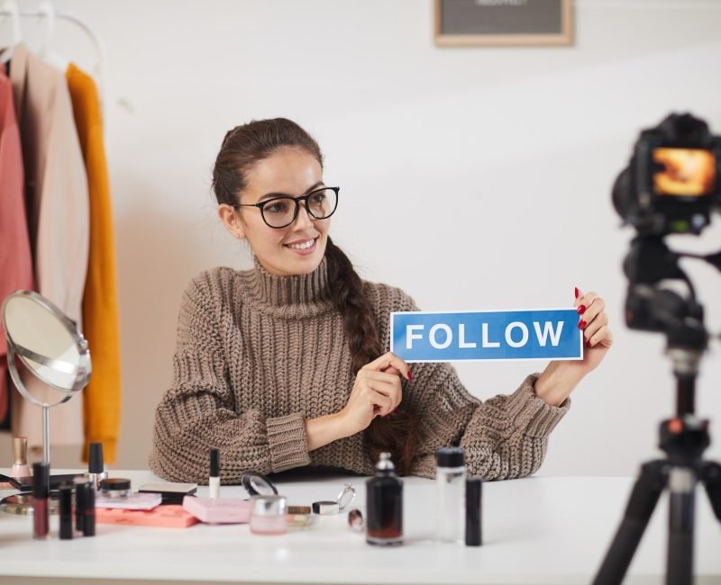 Social Media Influencer